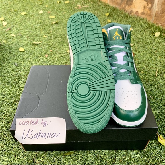 Nike Air Jordan 1 mid GS green white shoes - Picture 4 of 4
